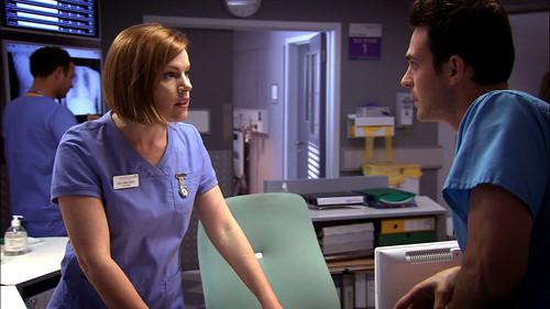 Holby City Season 17 Episode 17 - The Beat Goes On