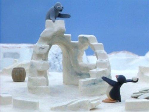 Pingu Season 1 Episode 7 - Pingu and the Snowball fight