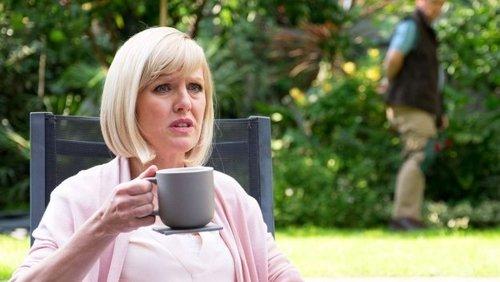 Catastrophe Season 2 Episode 4 - Episode 4