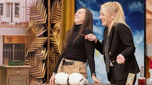 Al cielo con ella Season 1 Episode 3 - Al cielo con… Joana Pastrana, Marta Marcè and Elvira Lindo