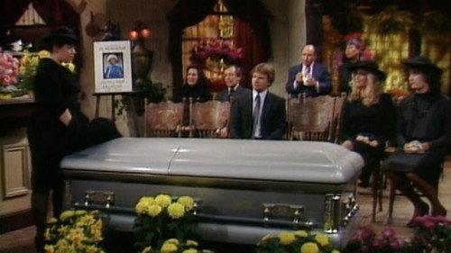 Bosom Buddies Season 2 Episode 13 - Hildy's Dirt Map