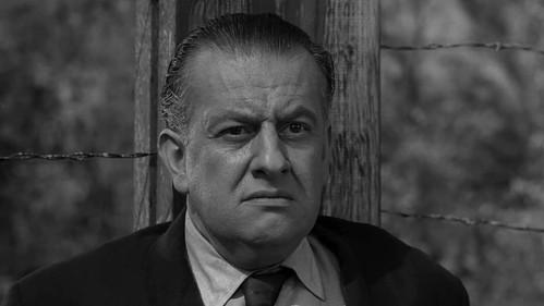 The Twilight Zone Season 3 Episode 9 - Deaths-Head Revisited