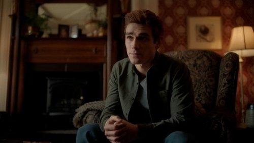 Riverdale Season 5 Episode 16 - Chapter Ninety-Two: Band of Brothers