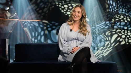 La semaine des 4 Julie Season 3 Episode 21 - Episode 21