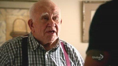 Hawaii Five-0 Season 2 Episode 19 - Kalele (Faith)