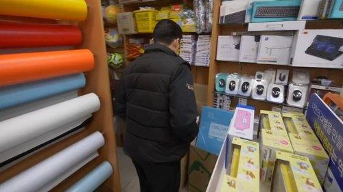 Youn Stay Season 1 Episode 3 - The First Guests Check Out