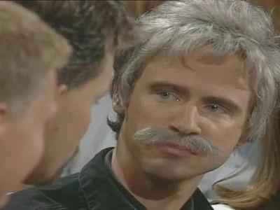 I manegen med Glenn Killing Season 1 Episode 4 - Episode 4