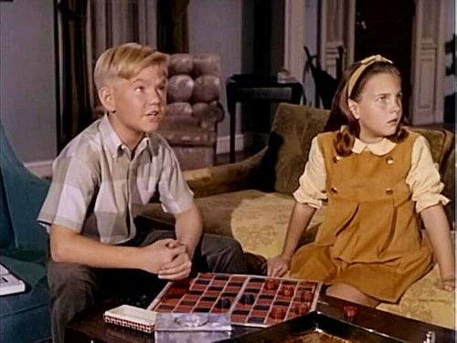 Hazel Season 5 Episode 15 - A Car Named Chrysanthemum