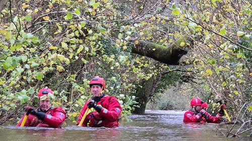 SOS: Extreme Rescues Season 2 Episode 10 - Hot Spots