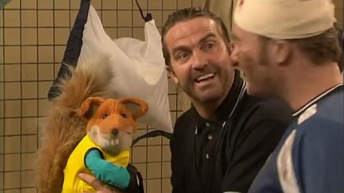The Basil Brush Show Season 2 Episode 6 - Bend it Like Basil