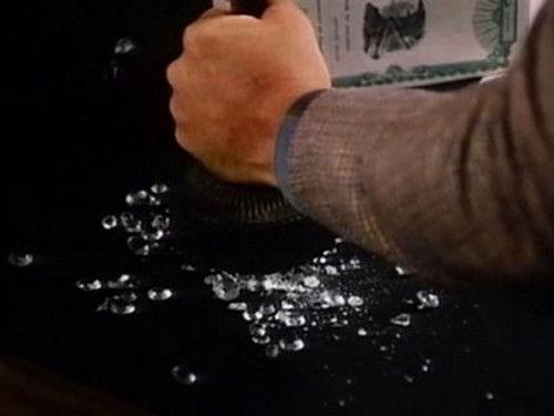 Mike Hammer Season 2 Episode 7 - Dead Card Down