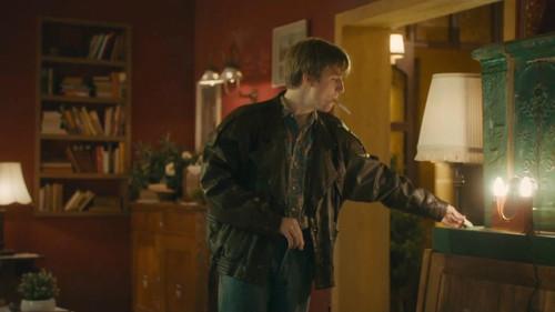 Axe in Honey Season 1 Episode 21 - Episode 21