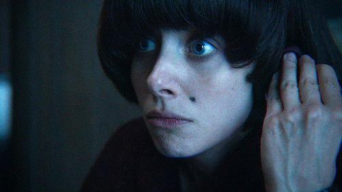 GLOW Season 2 Episode 8 - The Good Twin