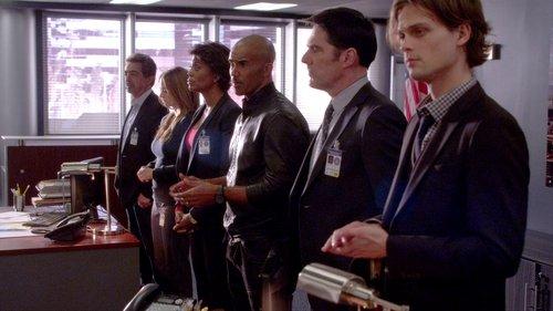 undefined Season 11 Episode 13 - The Bond