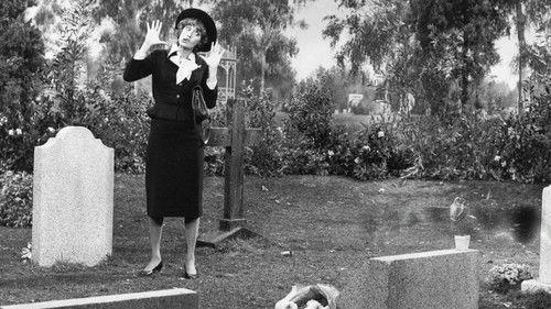 Laverne & Shirley Season 4 Episode 9 - A Visit to the Cemetery