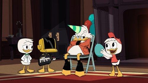DuckTales Season 1 Episode 13 - McMystery at McDuck McManor!