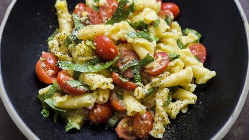 Christopher Kimball's Milk Street Television Season 3 Episode 13 - Tuesday Night Italian