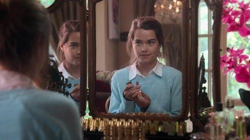 First Kill Season 1 Episode 1 - First Kiss