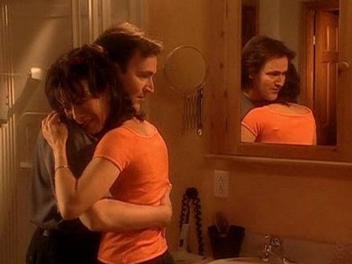 Un gars, une fille Season 5 Episode 9 - À la salle de bain 6 - Prennent une marche 5 - Les nouveaux locataires