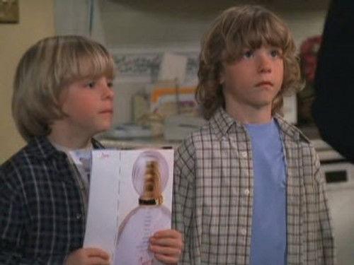 7th Heaven Season 10 Episode 18 - Invitation to Disaster