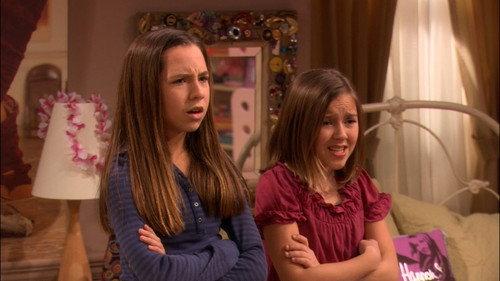 According to Jim Season 7 Episode 7 - Period Peace