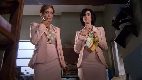 Tapas & Beijos Season 1 Episode 3 - Fátima and Sueli are terrified by the threat of eviction