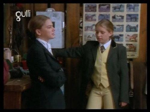 The Saddle Club Season 1 Episode 21 - Track Record