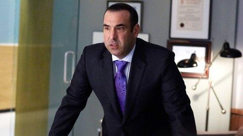 Suits Season 2 Episode 11 - Blind-Sided