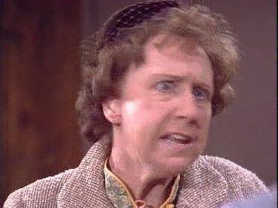 undefined Season 9 Episode 8 - Edith Versus the Bank