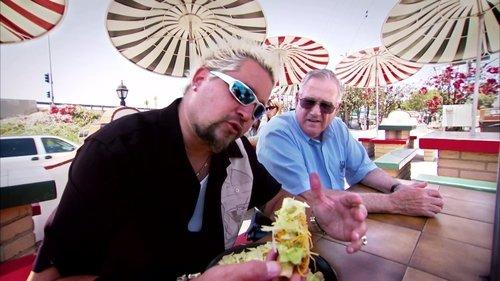 Diners, Drive-Ins and Dives Season 33 Episode 2 - Triple D Nation: A Family Affair
