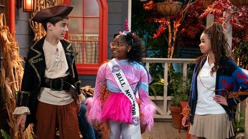 Wizards Beyond Waverly Place Season 1 Episode 4 - Something Wizard This Way Comes