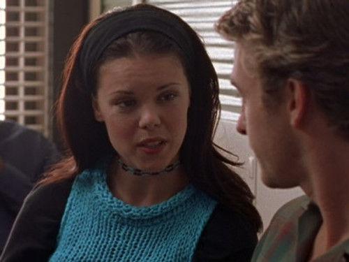 Felicity Season 3 Episode 9 - James and the Giant Piece