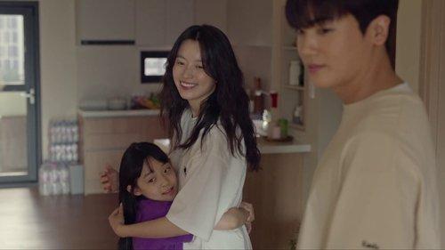 Happiness Season 1 Episode 4 - The Spread