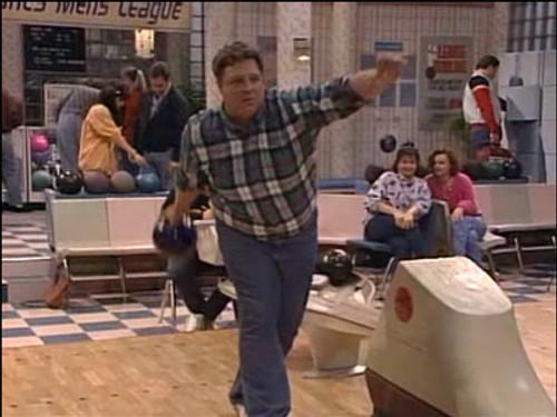 undefined Season 4 Episode 14 - The Bowling Show