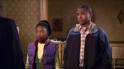 Everybody Hates Chris Season 4 Episode 2 - Everybody Hates Cake