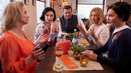 Die Rosenheim-Cops Season 19 Episode 11 - Wedding in danger