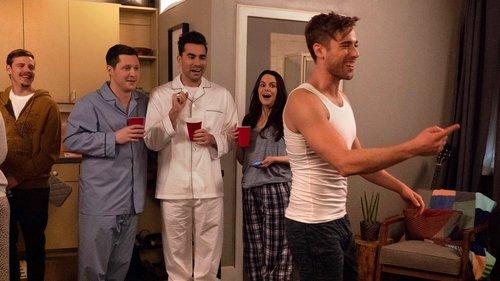 Schitt's Creek Season 5 Episode 5 - Housewarming