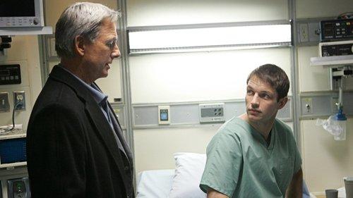 NCIS Season 4 Episode 16 - Dead Man Walking