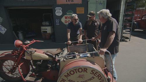 American Pickers Season 23 Episode 8 - Two-Wheeled Treasures