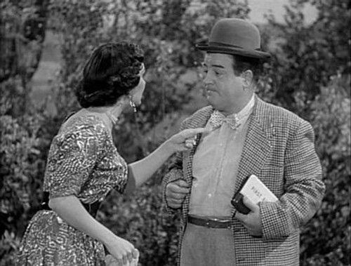 The Abbott and Costello Show Season 2 Episode 21 - The Pigeon