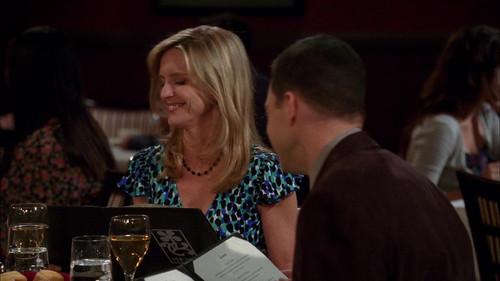 Two and a Half Men Season 9 Episode 4 - Nine Magic Fingers