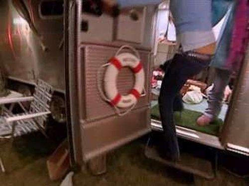 The Simple Life Season 2 Episode 5 - Jenny's First Date