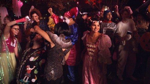 Trinkets Season 2 Episode 4 - Ghouls Just Wanna Have Fun