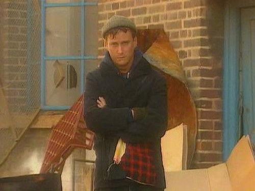 Drop the Dead Donkey Season 2 Episode 9 - Damien Down and Out