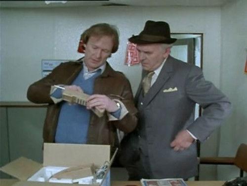 Minder Season 6 Episode 2 - Life in the Fast Food Lane