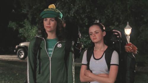 Gilmore Girls Season 4 Episode 1 - Ballrooms and Biscotti