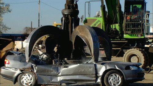 How It's Made Season 15 Episode 11 - Grapples, Flavorings, Dog Sleds, Athletic Shoes