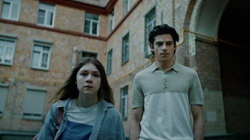 Container Season 3 Episode 3 - Episode 3