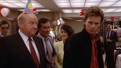 MacGyver Season 2 Episode 20 - Friends