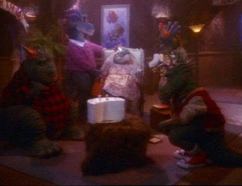 Dinosaurs Season 1 Episode 3 - Hurling Day